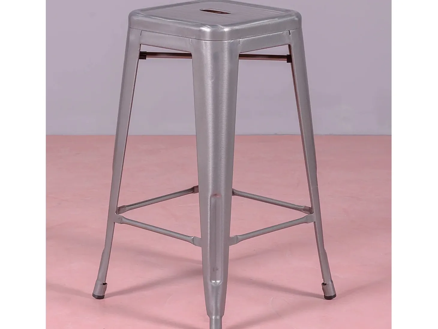 Banqueta empilhável de metal em aço (68cm) - Bistro - Metal