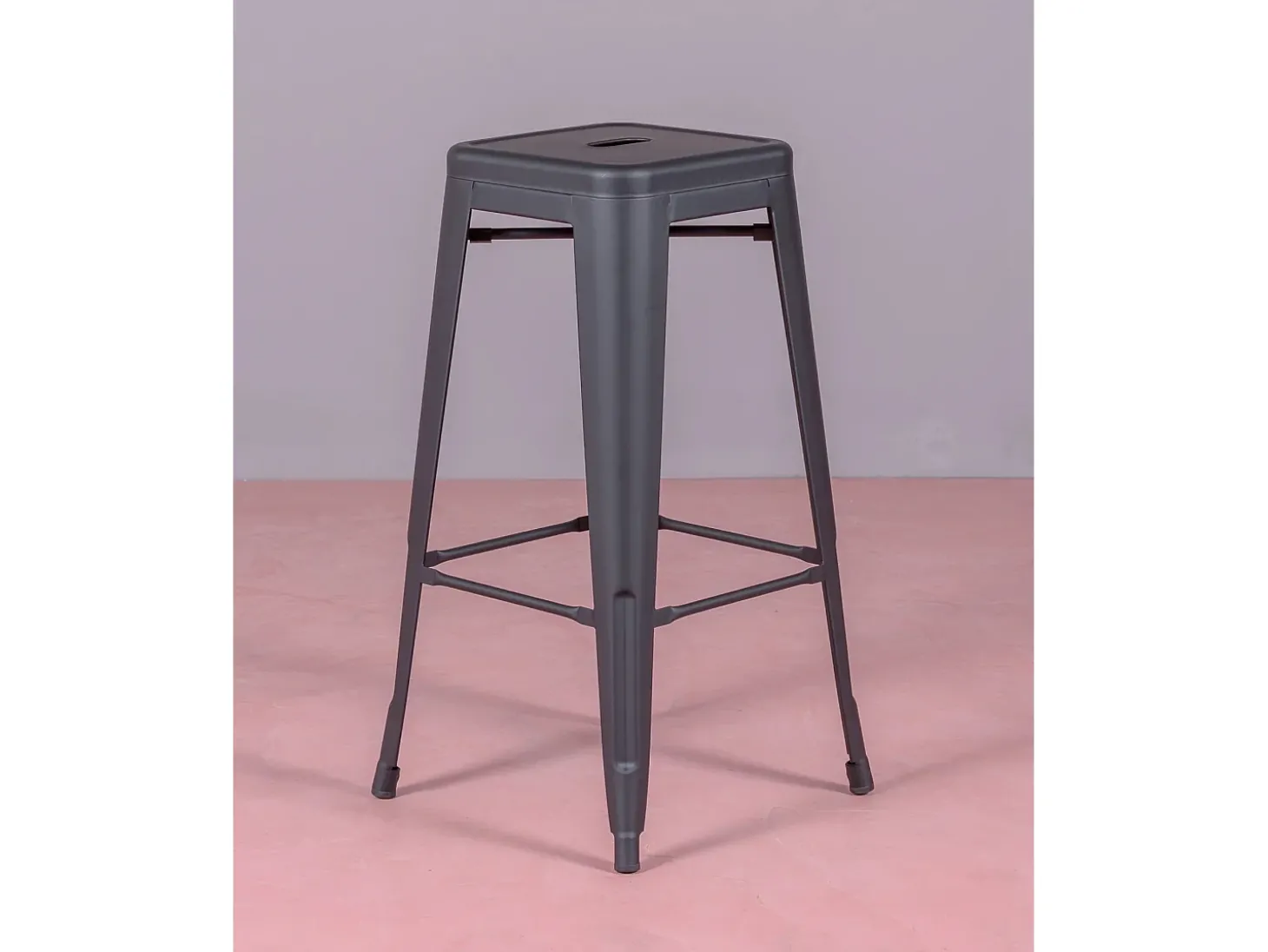 Banqueta metálica em aço lacado (76cm) - Bistro - Preto
