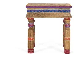 Base da mesa em manguier com detalhes minuciosos no principal