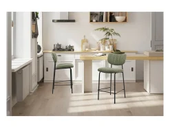 Cadeira de balcão VENTURA – Tecido verde sálvia – Pés em metal preto – Altura 97 cm – Estilo design/industrial