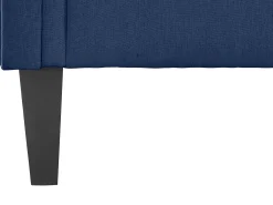 Cadeira decorativa estofada em tecido azul