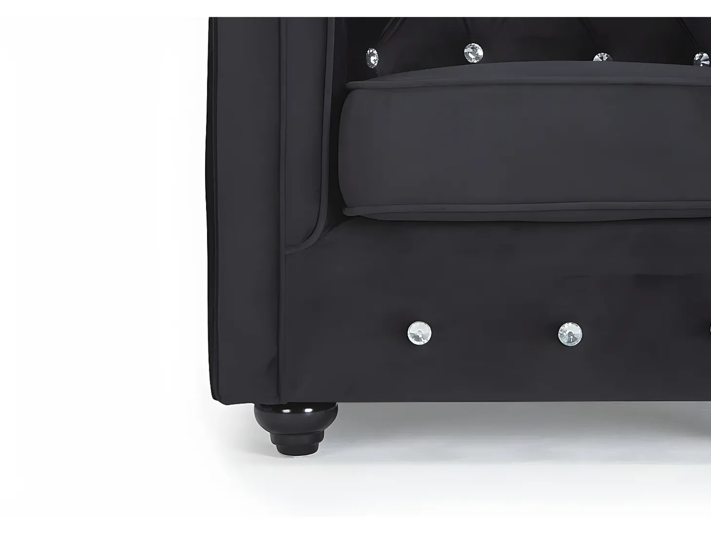 Cadeirão em veludo preto e botões cristal CHESTERFIELD