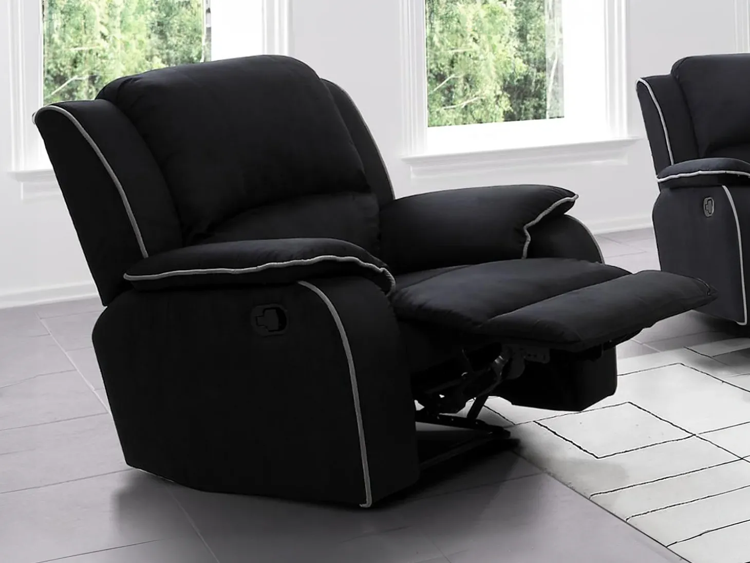 Cadeirão relax em microfibra Preto - HERNANI