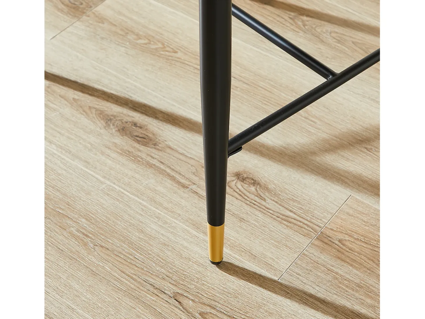 Conjunto de 2 bancos de bar em tecido chenille castanho claro - Pés em metal preto e dourado