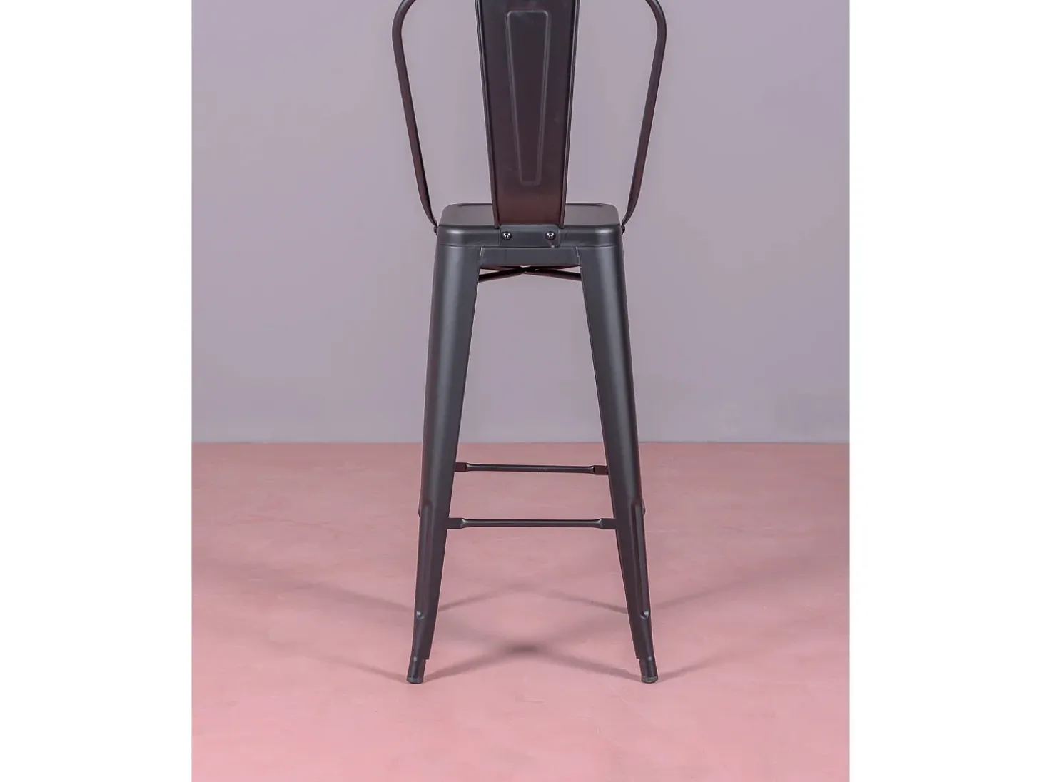 Conjunto de 4 bancos metálicos com encosto alto - Bistro - Preto