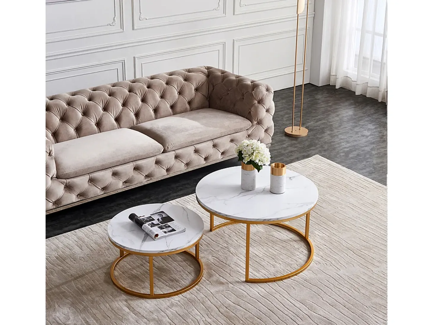 Conjunto de 2 mesas de centro encaixáveis, com mármore brilhante, dourado e branco