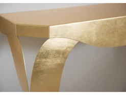 Console Chippendale 100x30x80 cm em ferro pintado de ouro design elegante e perfurado em mobiliário de entrada de estilo clássico moderno Fabricado