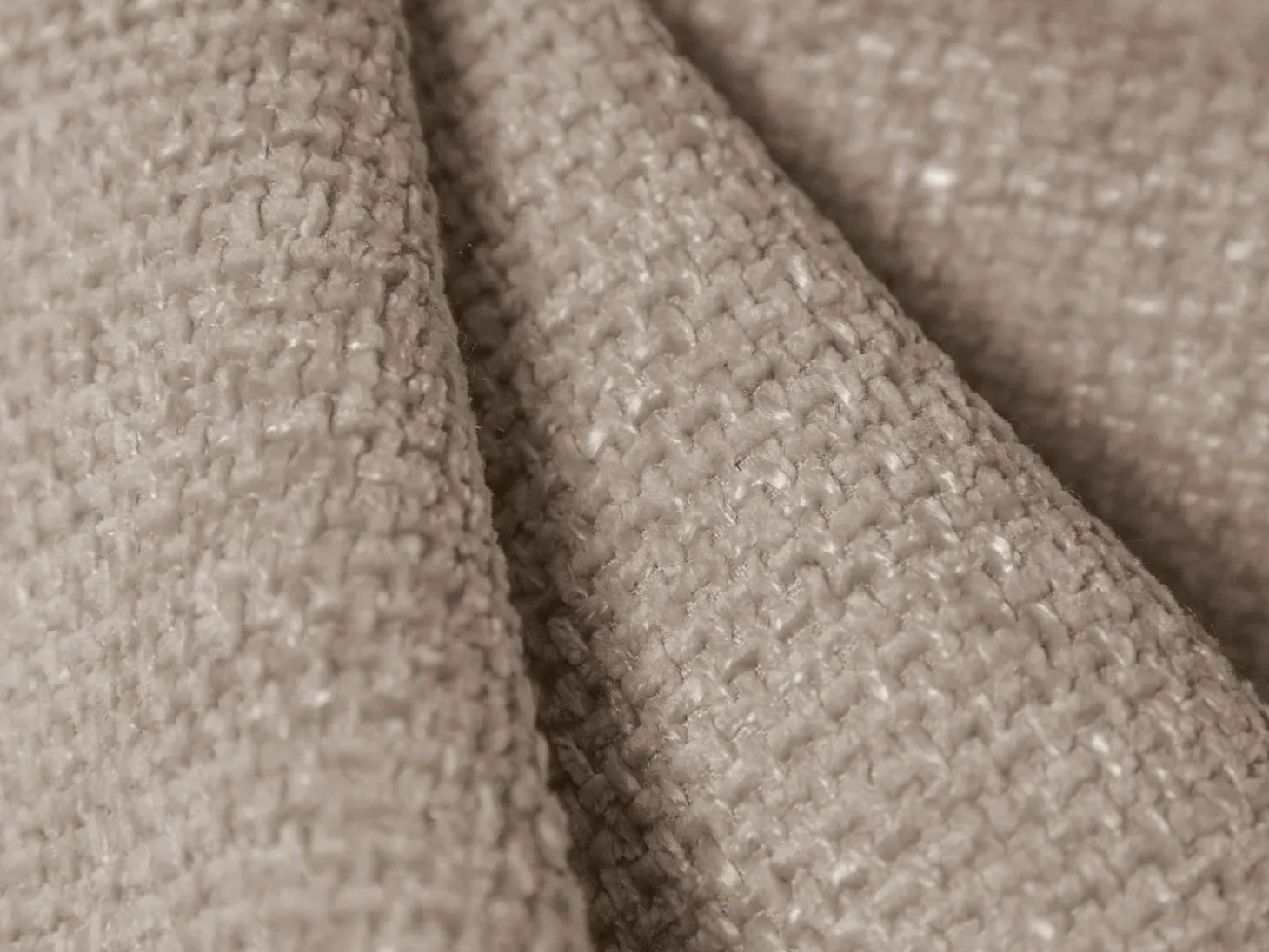 Cosmopolitan Design - Poltrona "Arendal" em tecido chenille bege - 124x102x70cm