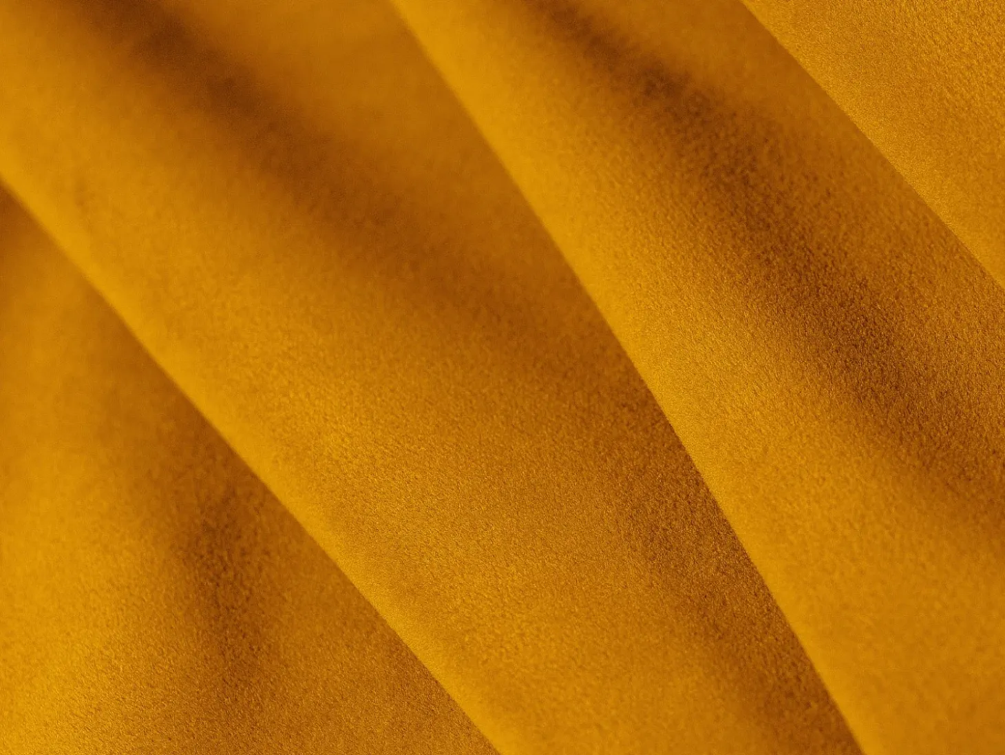 Cosmopolitan Design - Poltrona "Arendal" em veludo amarelo - 124x102x70cm