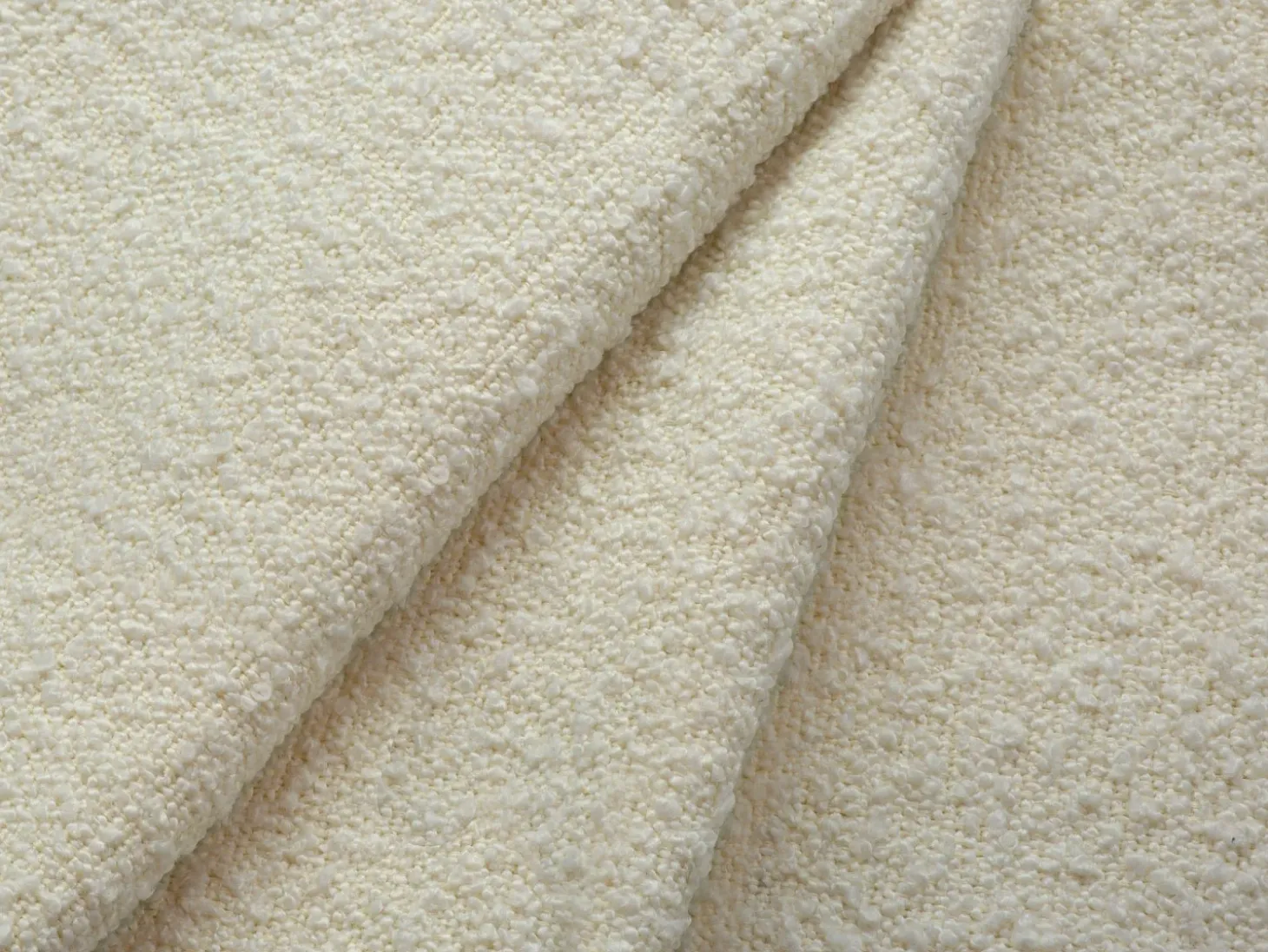 Cosmopolitan Design - Poltrona "Vienna" em tecido bouclé bege - 97x94x95cm