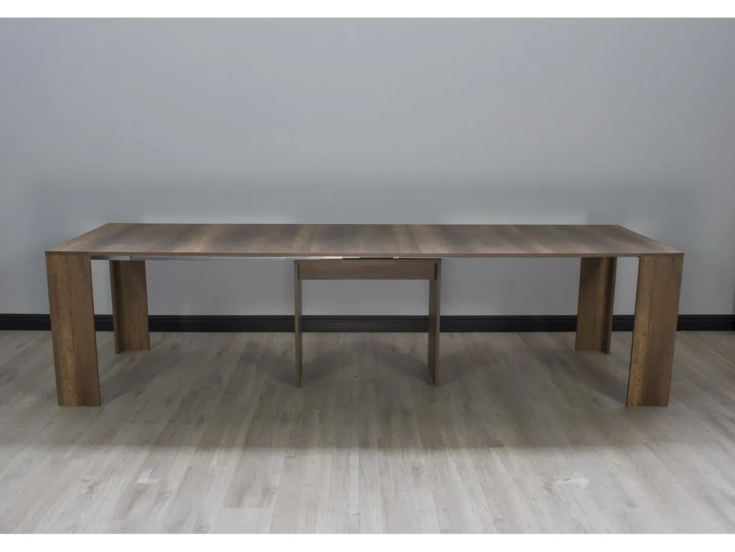 Mesa consola extensível 90x42/302 cm Mia Nogueira
