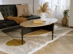 Mesa de centro com 4 nichos em MDF e metal - Natural claro e Preto - EVARO