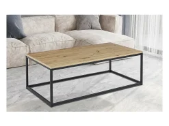 Mesa de centro EWING em carvalho envelhecido, ideal para uma sala de estar única.