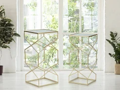 Mesa de centro George, Mesa de centro baixa, Porta-revistas para sofá, Estante de sala, Ouro, 32x32 h68 cm