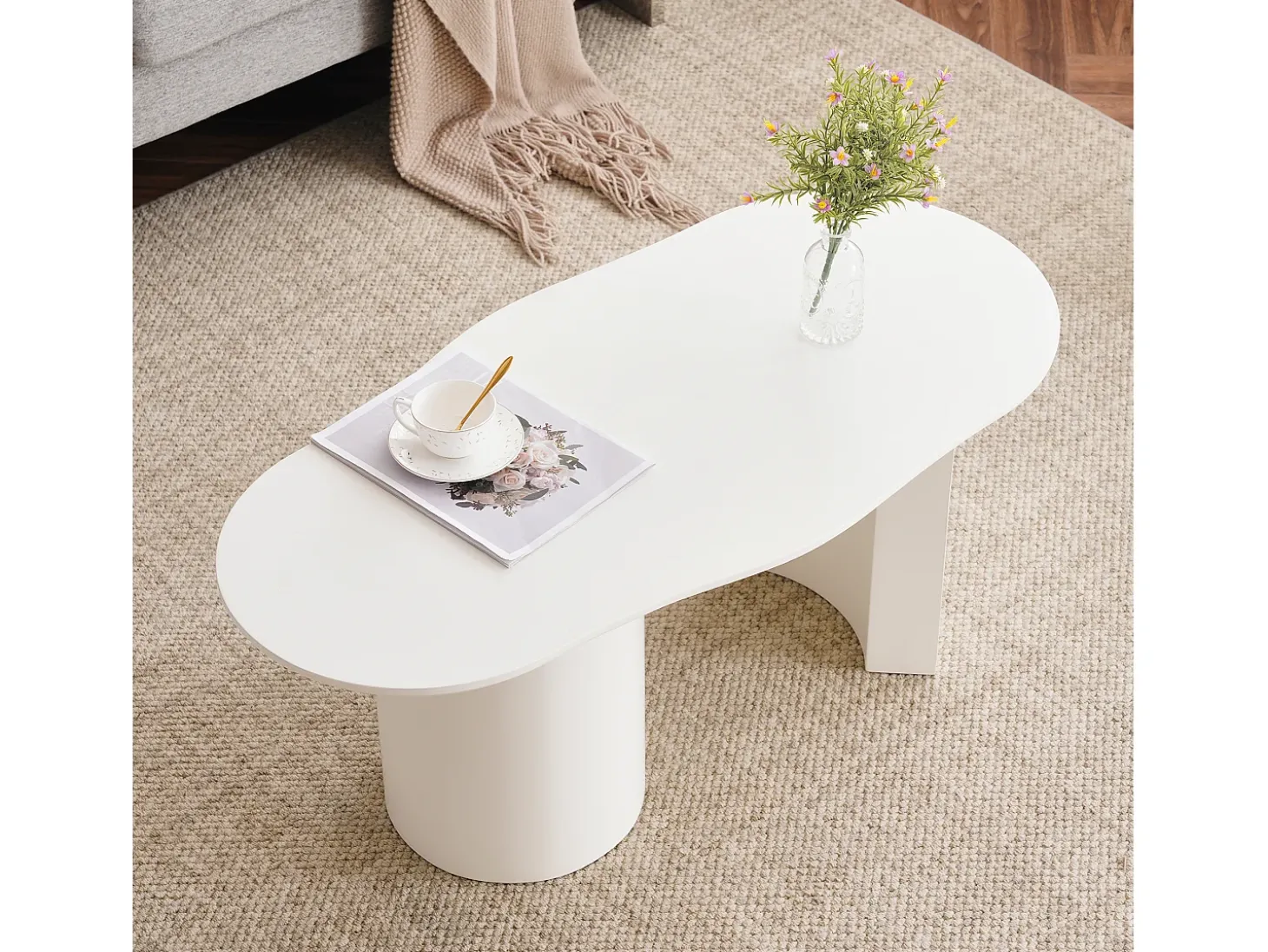 Mesa de centro irregular branca 100 cm com base cilíndrica estável, em MDF lacado
