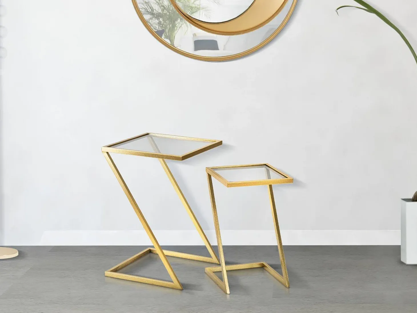 Mesa de centro Ono, Mesa de centro baixa, Porta-revistas para sofá, Estante de sala, 40x40 h60 cm, Dourado