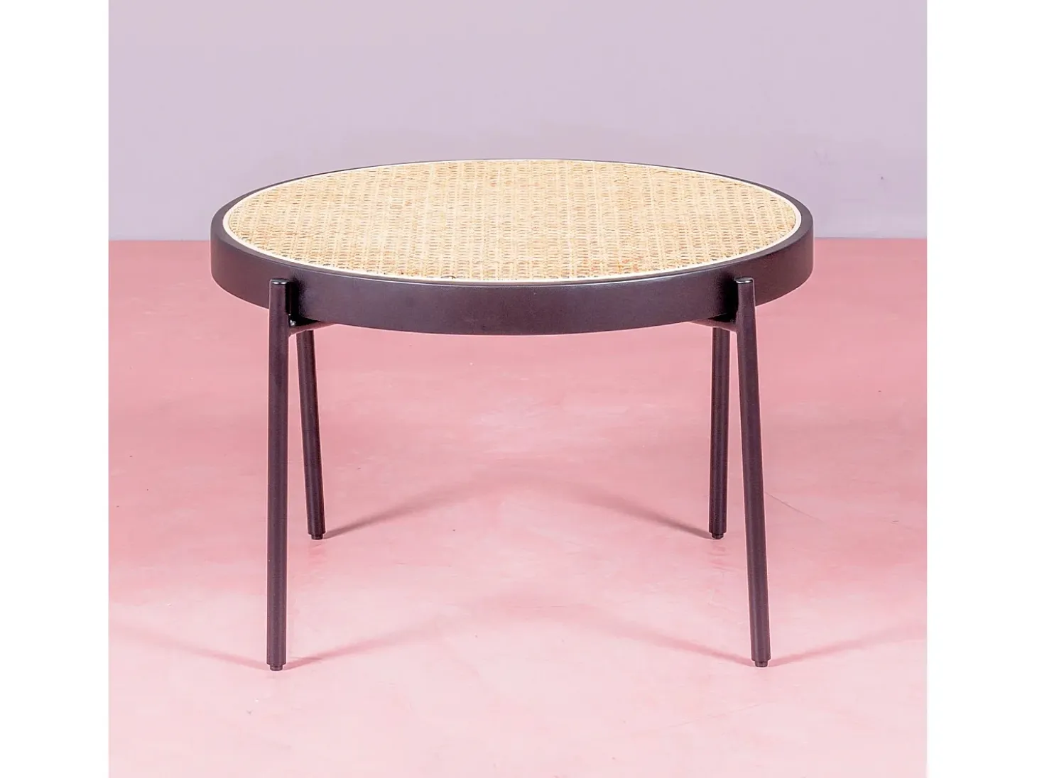 Mesa de centro retrô com detalhes em rattan natural (60cm) - North - Preto
