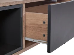 Mesa decorativa em vidro e estrutura metálica preta