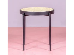 Mesa lateral retrô com detalhes em rattan natural (46cm) - North - Preto