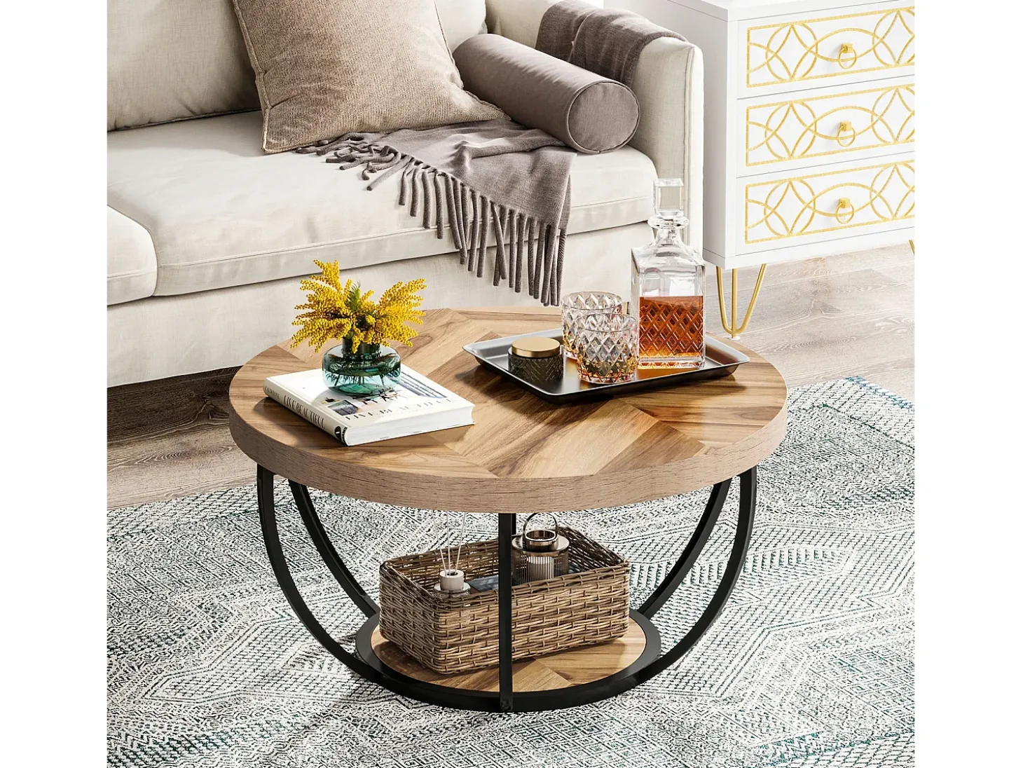 Mesa redonda baixa de coquetel industrial moderna com dois níveis e prateleiras, mesa auxiliar circular para sofá com pernas de metal