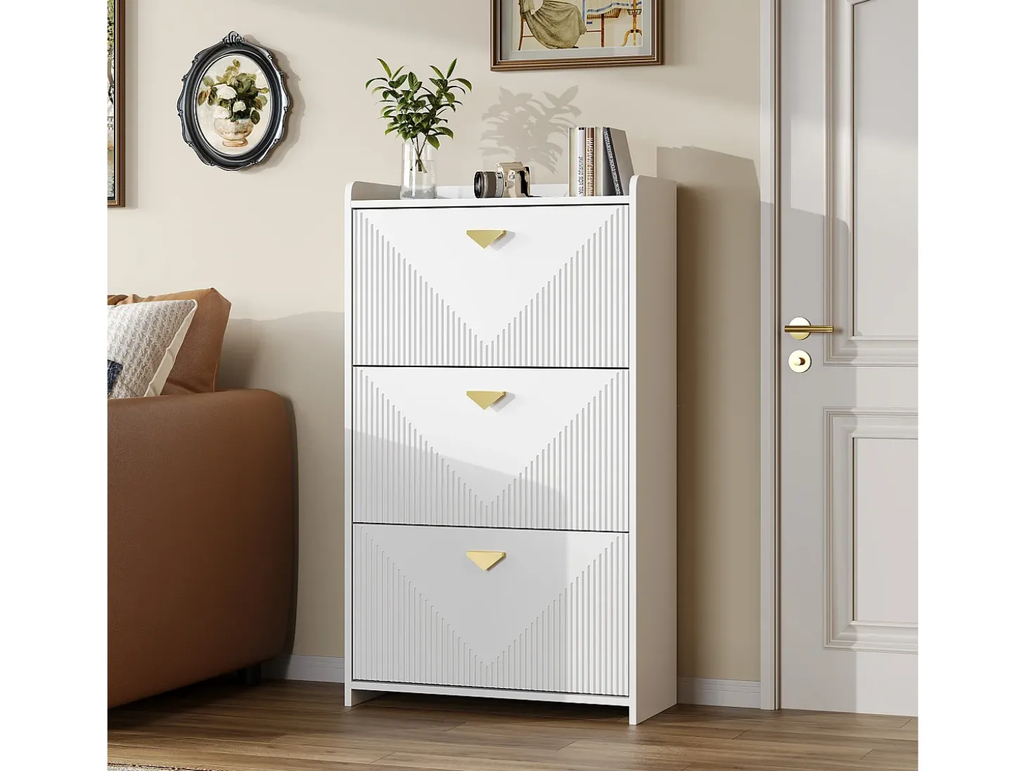 Móvel para sapatos 70x30x120 cm - 3 portas basculantes - 6 compartimentos de armazenamento - MDF - Branco