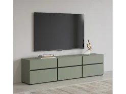 Móvel para TV na cor verde sálvia 180cm coleção HAVANA. Móvel design com 3 portas e 3 gavetas.