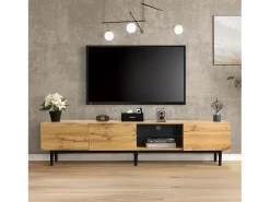 Móvel TV com 3 portas, 2 nichos e LED, corpo em madeira natural clara, pés pretos