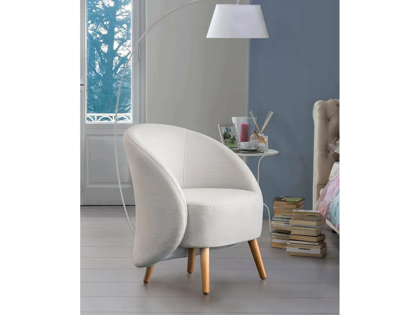 Poltrona Dabdal, Poltrona lounge Design, 100% Fabricado na Itália, Poltrona relaxante em tecido acolchoado, 70x60h80 cm, Cinza