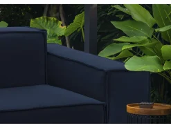 Poltrona Dciurri, Poltrona de sala, 100% Fabricado na Itália, Poltrona relaxante em tecido acolchoado, 140x95h70 cm, Azul