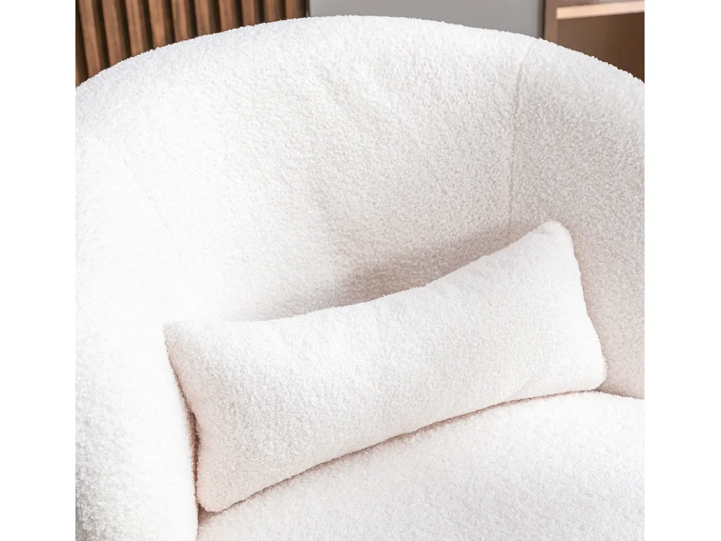 Poltrona giratória com almofada lombar - Tecido Teddy - Branco