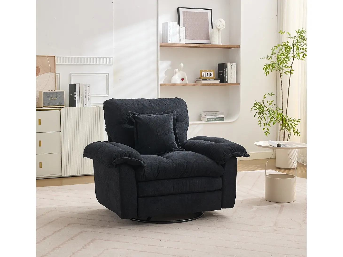 Poltrona giratória em tecido chenille preto com almofada - Ideal para sala de estar, quarto e escritório.