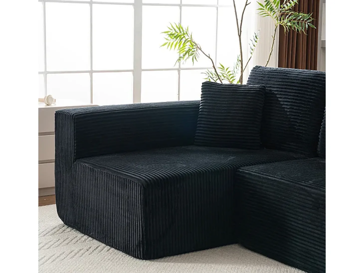 Sofá 3 lugares canto esquerdo modular - Veludo canelado Preto - 2 travesseiros, chaise - 258x155x89cm