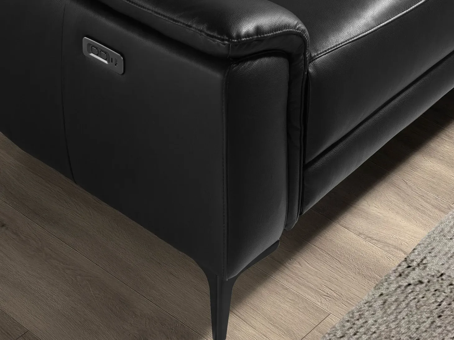 Sofá chaise longue direito em couro preto 6205 ANGEL CERDA