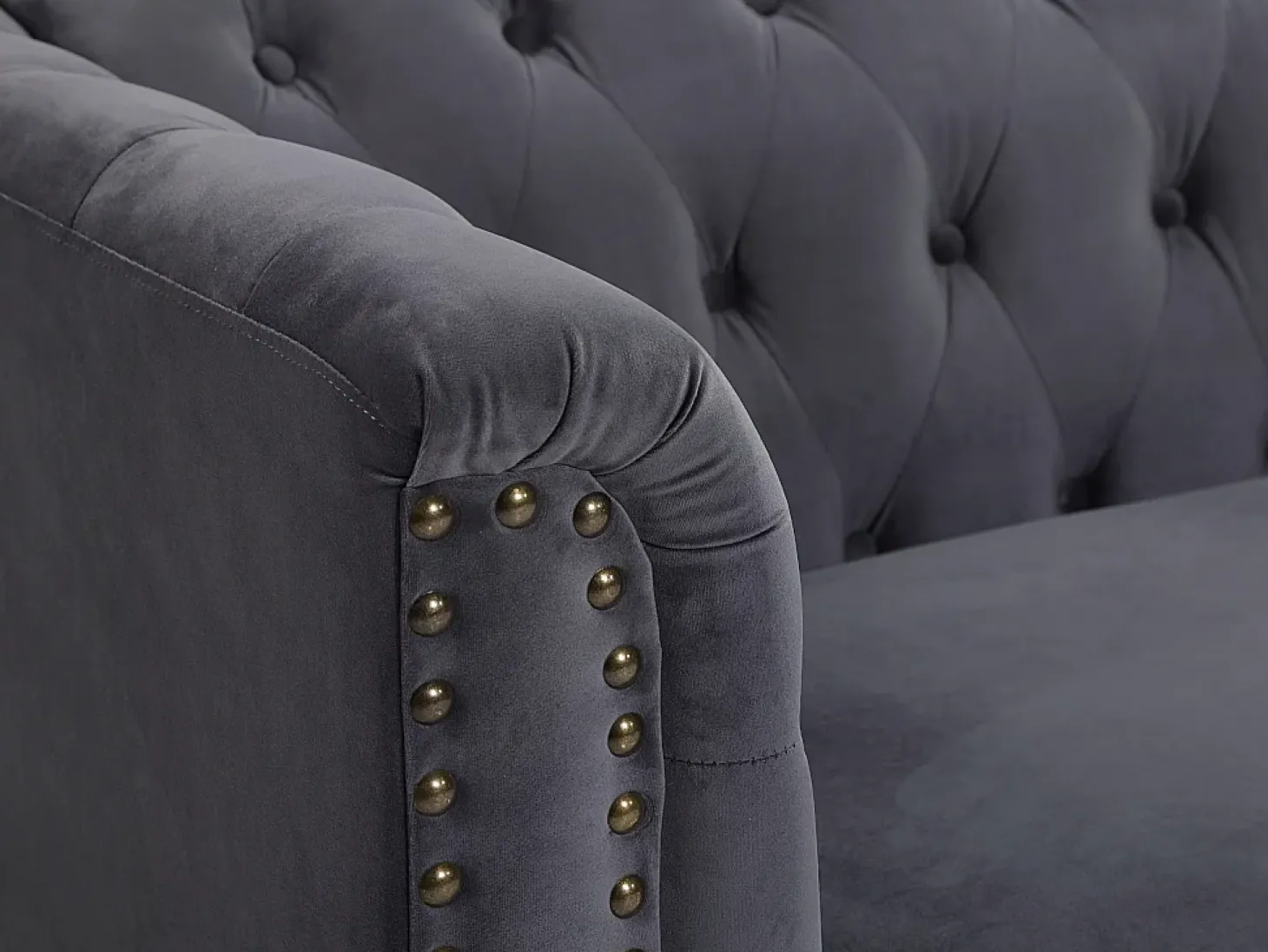 Sofá chesterfield 3 lugares em veludo antracite TURNER