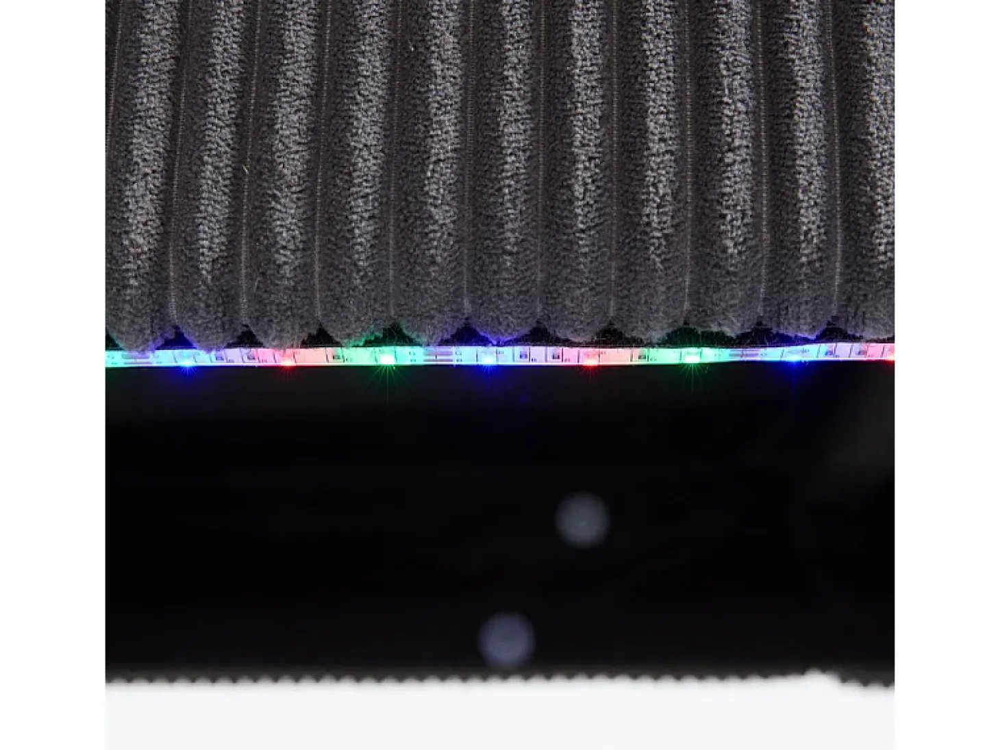 Sofá de canto panorâmico em veludo - 4 lugares - com LED RGB e porta USB+Type-C - 265x135x88cm - Cinza