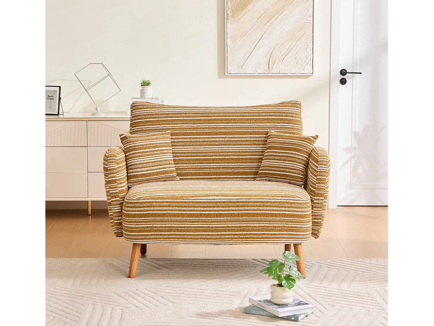 Sofá de dois lugares em tecido bouclé amarelo mostarda - Com bolsos laterais e 2 almofadas.