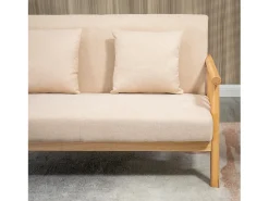 Sofá reto bege de 2 lugares, estrutura de madeira natural, 2 almofadas incluídas - 123x69x74cm