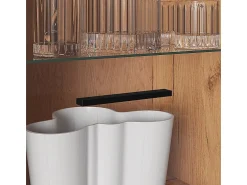 Vitrina de 1 porta Solal em madeira e preto