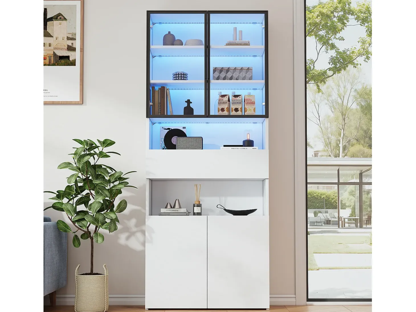 Vitrine branca com iluminação LED - Vitrine com 2 portas de vidro e 2 portas de madeira - 1 gaveta e espaço de arrumação aberto