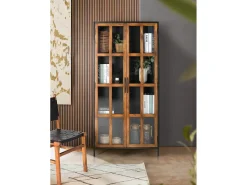 Vitrine com 2 compartimentos em estrutura metálica e estrutura de metal