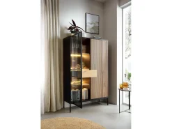 Vitrine com 2 portas e LED integrado Preto e Carvalho 104x166 cm