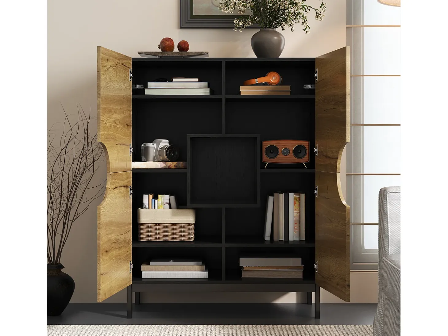 Vitrine e sapateira 2 em 1 – Design moderno com prateleiras ajustáveis e amplo espaço de armazenamento.